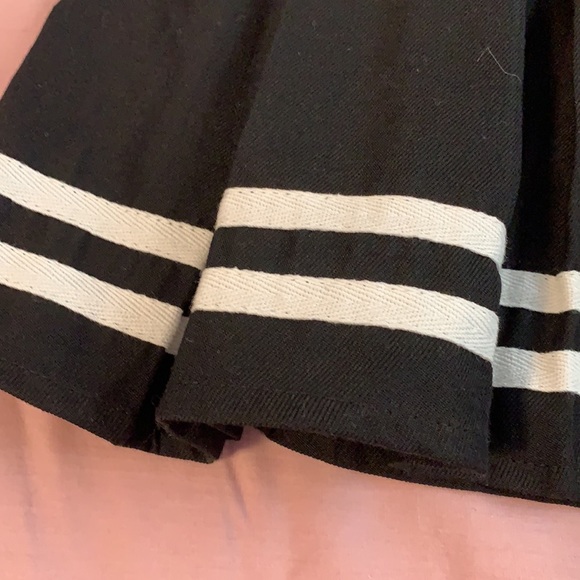 Skirt - Picture 2 of 5